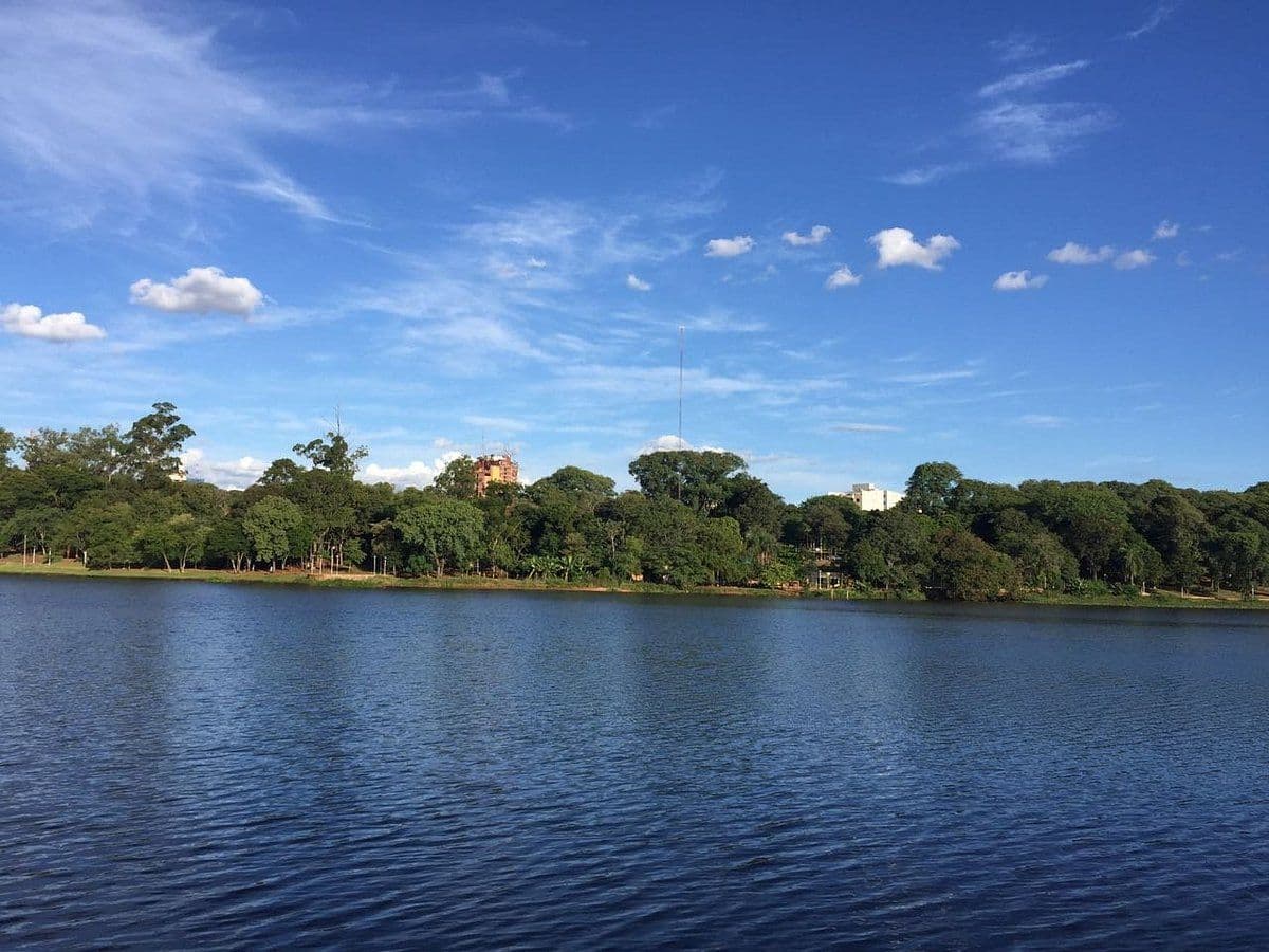 Lago de la República