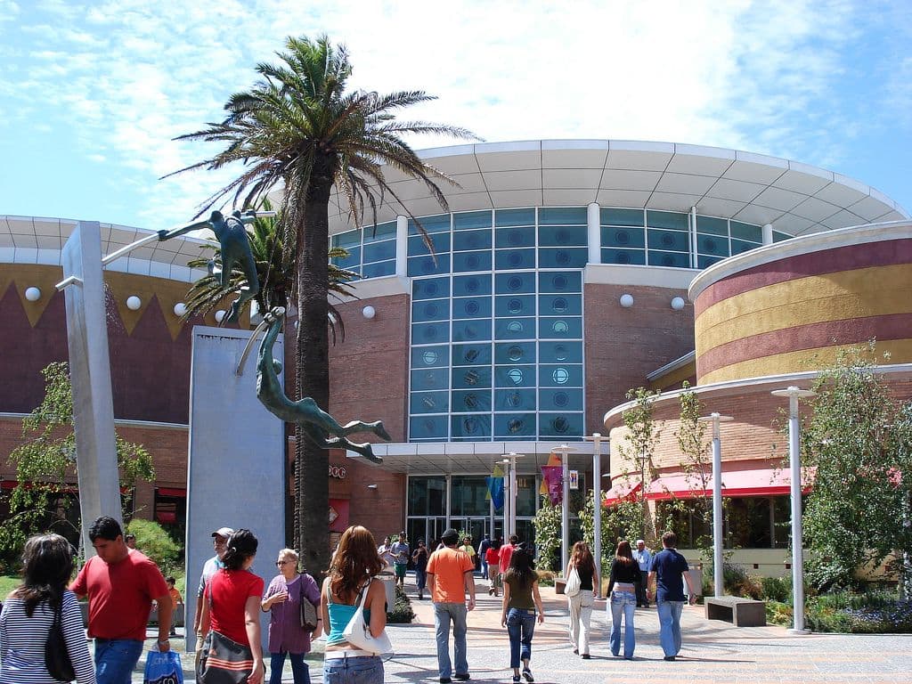 Mall Plaza El Trebol