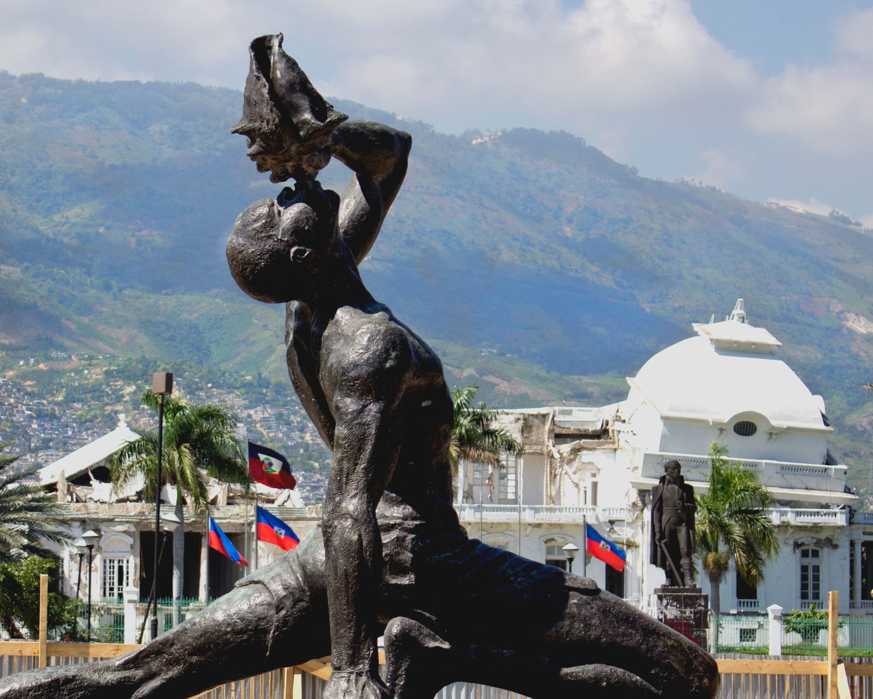 Square Of The Unknown Marron